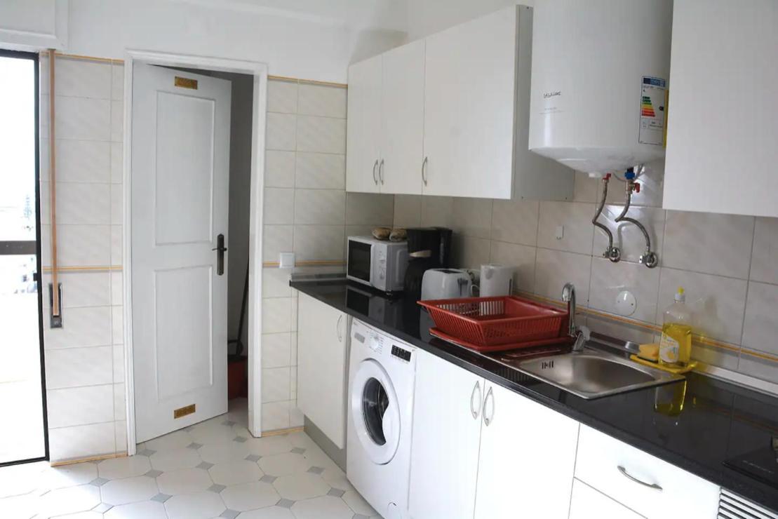 Blife Chelsya Private Rooms Фару Экстерьер фото